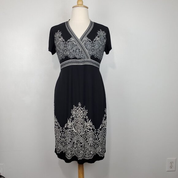 Motherhood maternity Black Off White Short Sleeve Tie Back Maternity Dress XL - Picture 3 of 10